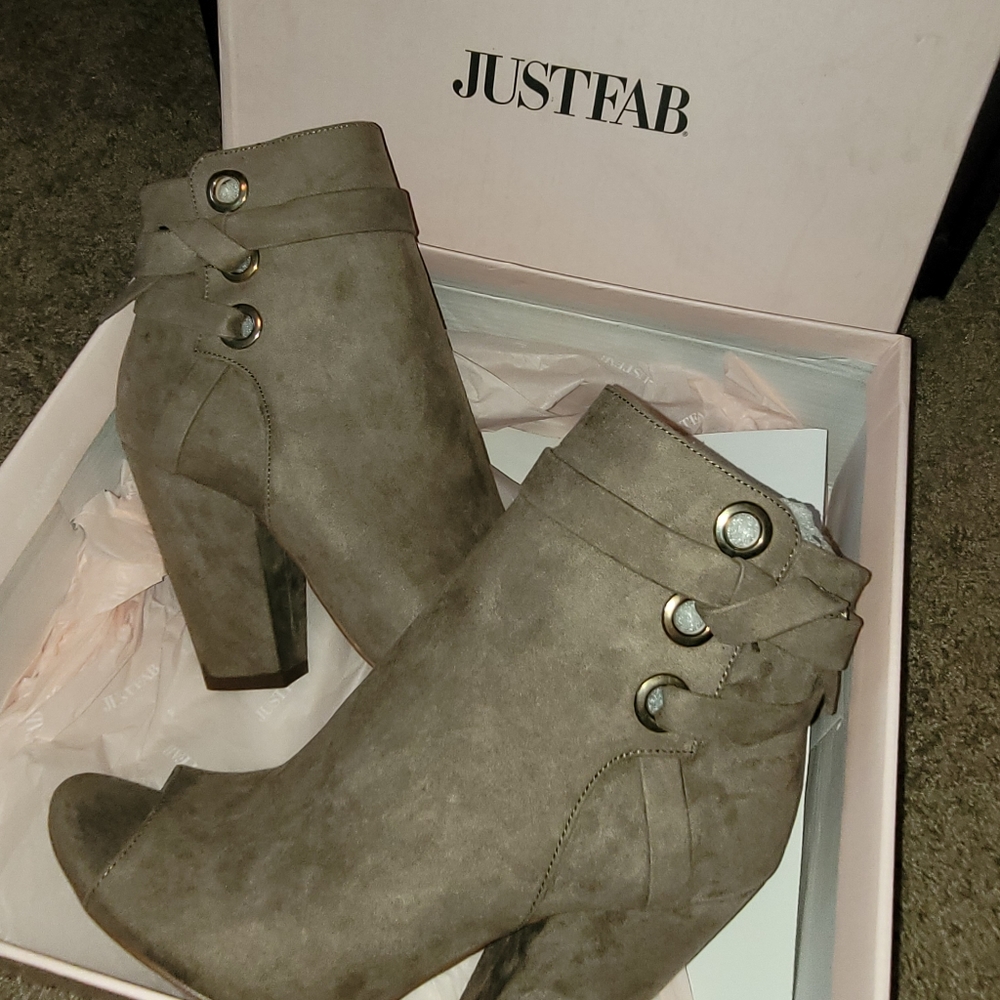 Brand new peep toe booties